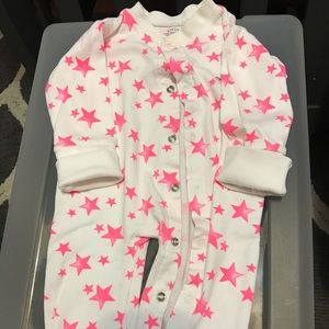 Baby onesie with buttons. Pink and white